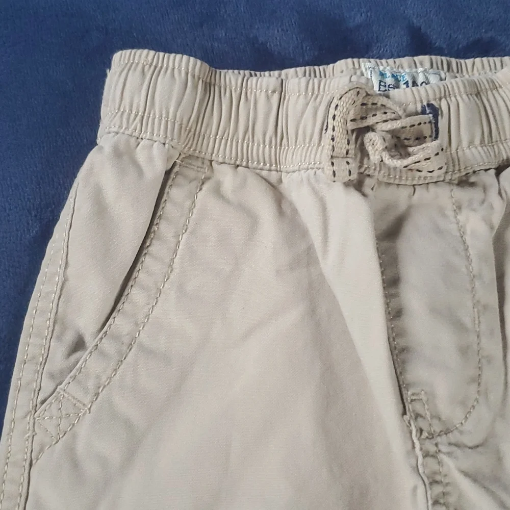 The Children's Place 2 in 1 Convertible Pants/Shorts Khaki Size 9-12 Months